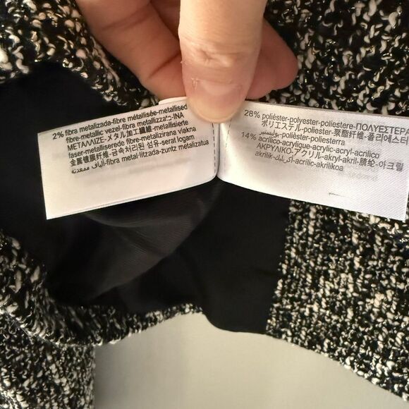 Zara TEXTURED SHORT BLAZER Size XL - Picture 8 of 9